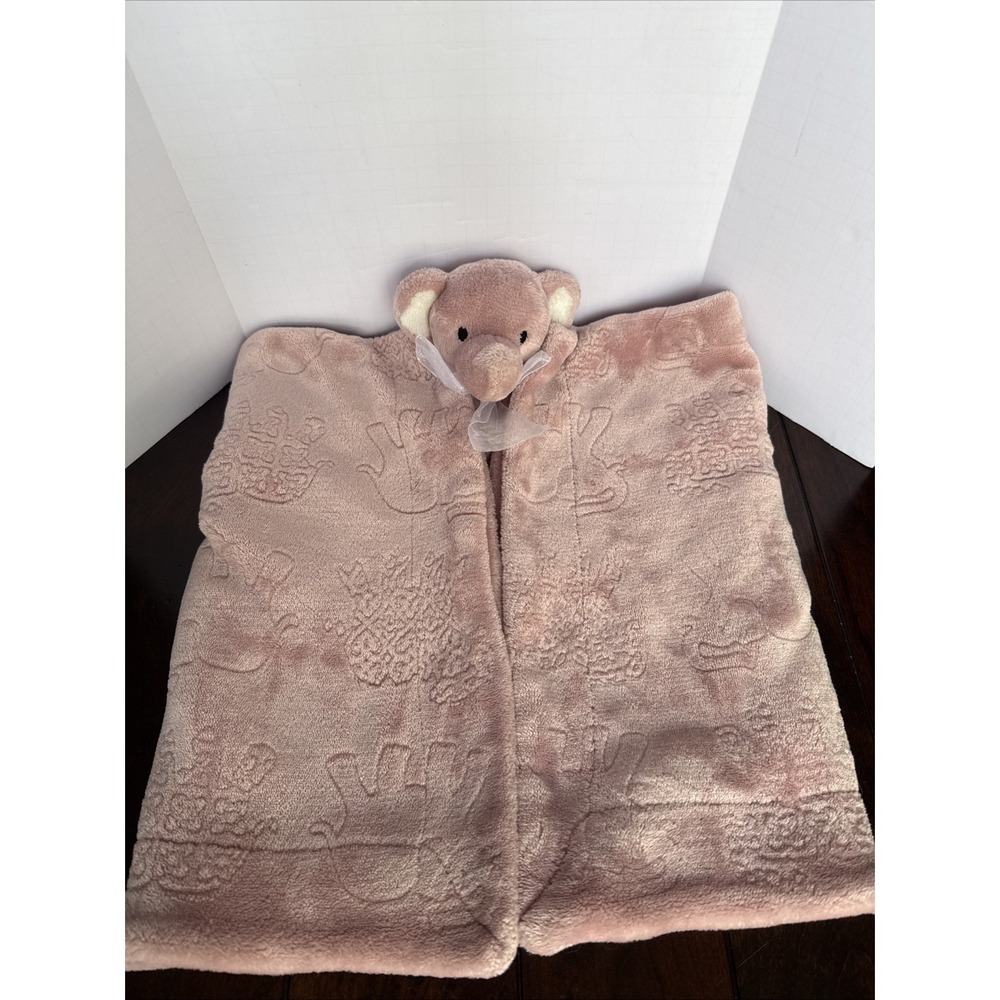 THRO Beth Bazaar Cream Elephant Baby Blanket Embossed Elephants 30 x 30 Mauve